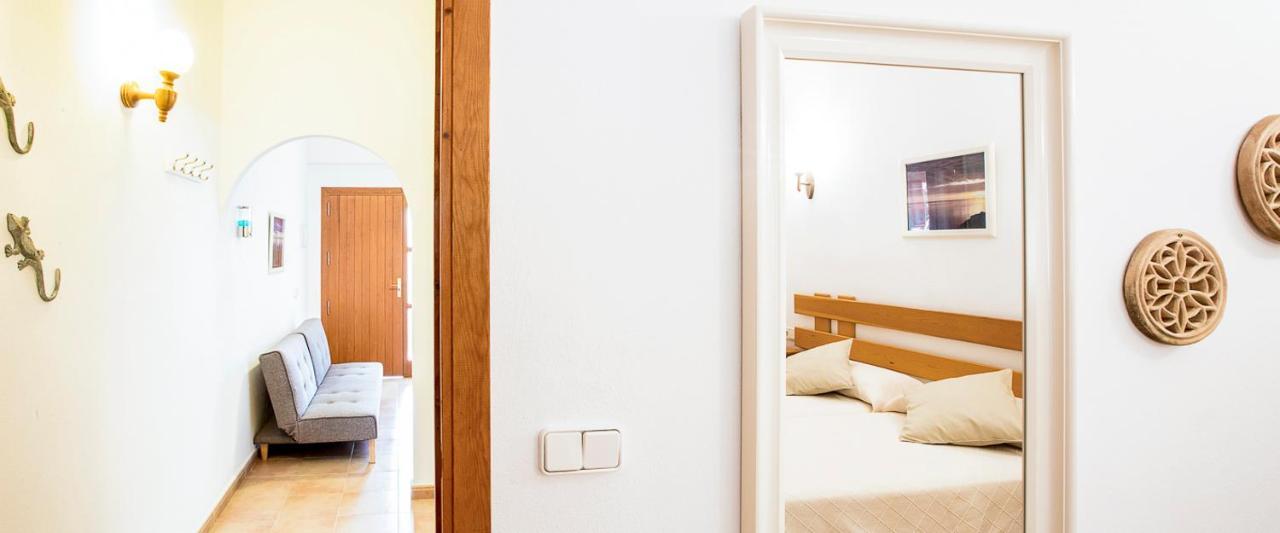 Apartamentos Molina 9-10-11 エス・カロ エクステリア 写真